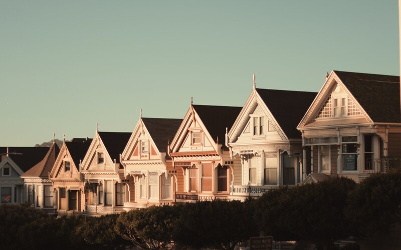 Housing loan commitments fell another 3.4% as interest rates continue to rise